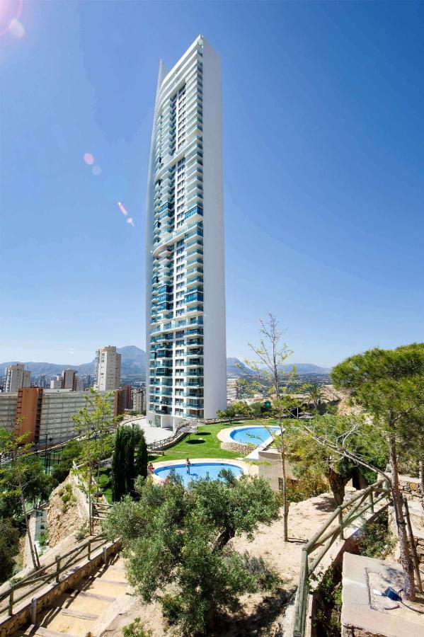 Skyline 33 Two Bedroom Apartment With Sea Views Benidorm Kültér fotó