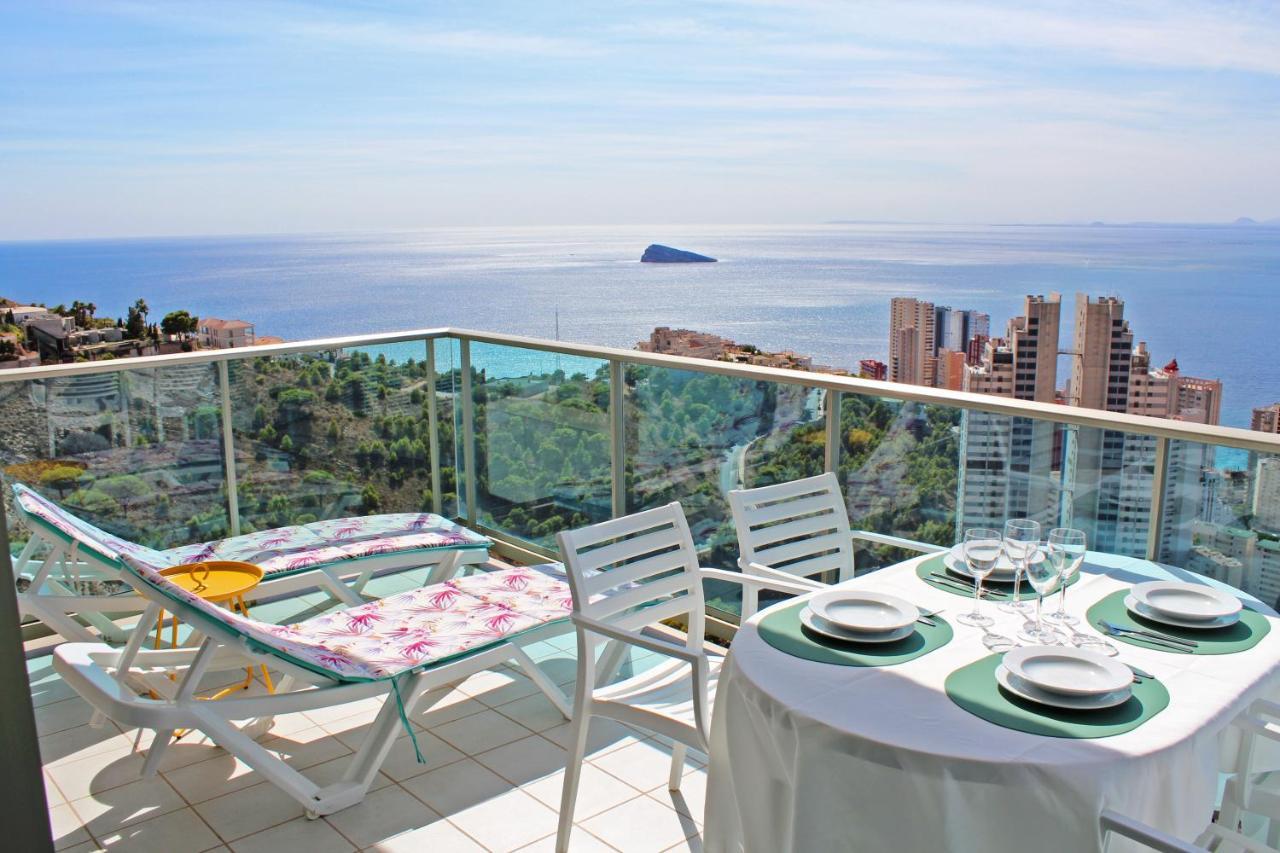 Skyline 33 Two Bedroom Apartment With Sea Views Benidorm Kültér fotó